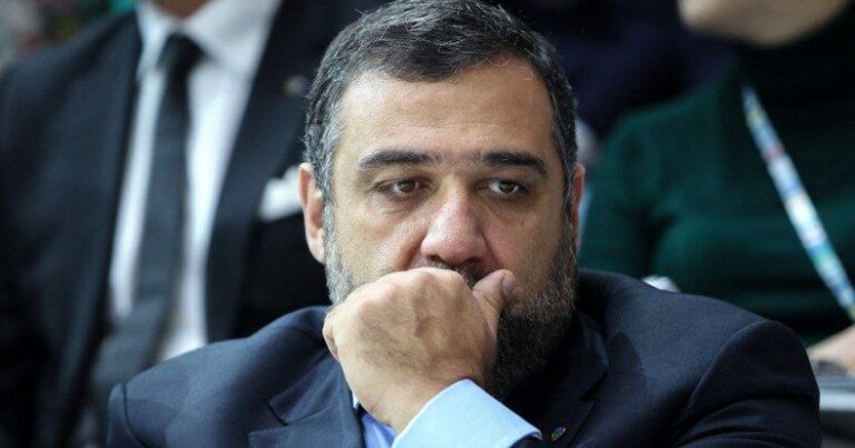 Erməni deputat Vardanyanı ƏLƏ SALDI Erməni deputat Vardanyanı ƏLƏ SALDI