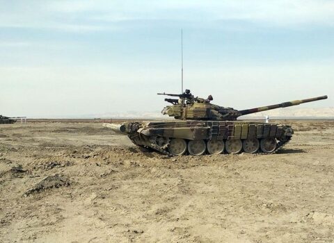Tank bölmələrinin döyüş hazırlığı yoxlanıldı