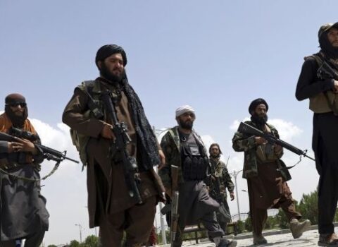 “Taliban” ordusunun sayını ARTIRIR