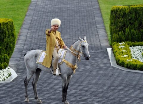 Berdiməhəmmədovun şərəfinə tikiləcək şəhərə bu qədər vəsait xərclənəcək – FOTO