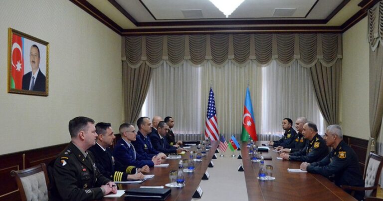 Azərbaycanla ABŞ arasında hərbi əməkdaşlığın perspektivləri müzakirə olundu