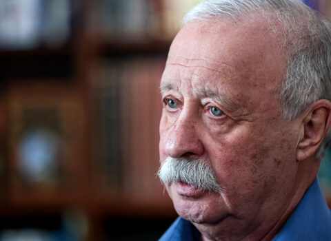 “12 evim, şəxsi təyyarəm və helikopterimdən yazırlar” – Yakuboviç