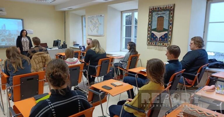 Vilnüs Universitetində Azərbaycan dilinin tədrisinə başlanıldı