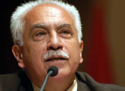 Doğu Perinçek prezidentliyə namizəd oldu