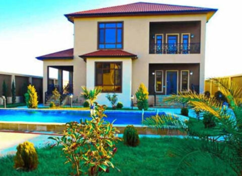 Bakıda bağ evinin hamamında meyit tapıldı
