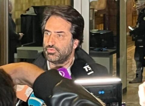 Mahsun Kırmızıgül 17 ildən sonra Bakıya gəldi – FOTO