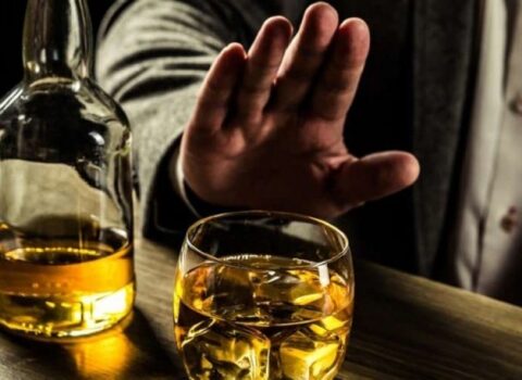 Ruslardan sonra qazaxlar da bu alkoqollu içkilərdən imtina etdi