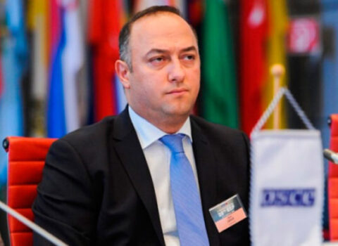 Prezident Azad Cəfərlini işdən çıxardı