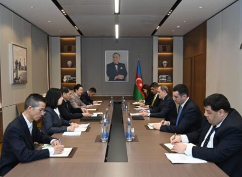 Ceyhun Bayramov Çinin Avrasiya məsələləri üzrə xüsusi nümayəndəsi ilə görüşdü