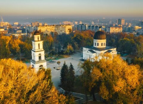 Moldova dilinin adı DƏYİŞDİRİLİR