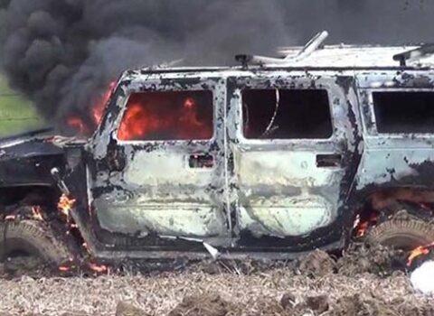 Şamaxıda “Hummer” yandı