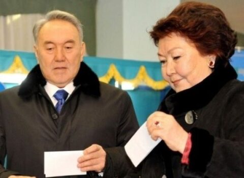 Nazarbayevin xanımı soyadından İMTİNA ETDİ