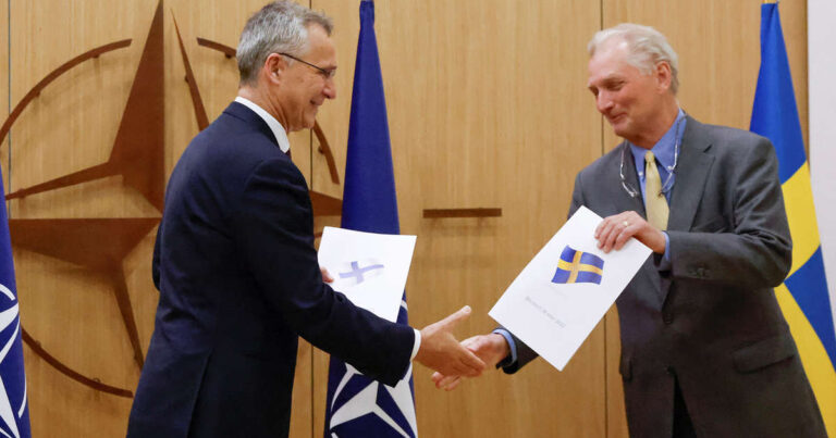 Stoltenberq: “Türkiyə və Macarıstanın müqavimətinə baxmayaraq, İsveç NATO-ya üzv olacaq” Stoltenberq: “Türkiyə və Macarıstanın müqavimətinə baxmayaraq, İsveç NATO-ya üzv olacaq”