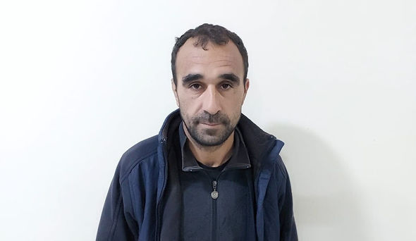 Lənkəranda narkotik satan və oğurluq edən şəxs tutuldu Lənkəranda narkotik satan və oğurluq edən şəxs tutuldu