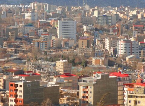 Urmiyada satıcılarla polis arasında qarşıdurma oldu