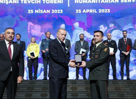 Ərdoğan hərbi qulluqçumuzu təltif edib – FOTO