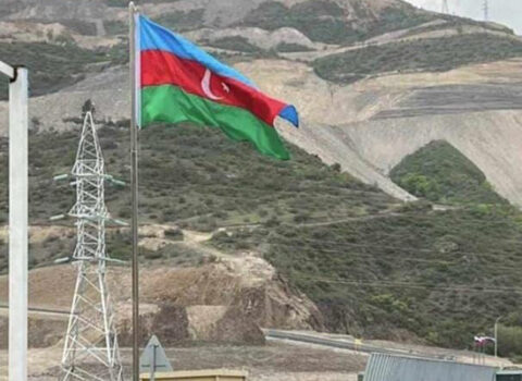 Yeni sərhəd-buraxılış məntəqəsində bayrağımız ucaldıldı – FOTOLAR