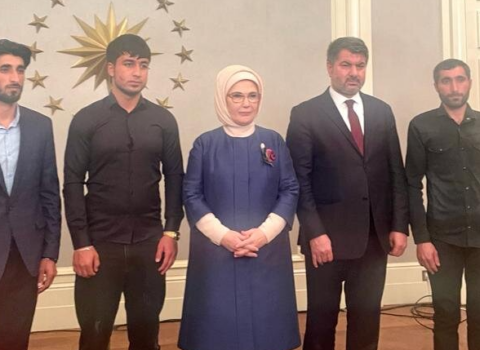 Əminə Ərdoğan Sərvər Bəşirlini iftara dəvət etdi – FOTO