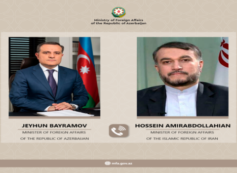 Azərbaycan və İran XİN rəhbərləri regional məsələləri müzakirə etdi