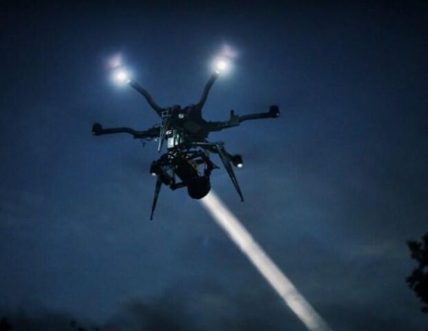 Rusiya Kiyevdə daha bir körpünü dronla vurdu