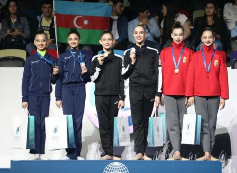 Azərbaycan gimnastları “AGF Trophy”də gümüş medal qazandılar