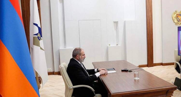 Paşinyan: “Müharibə vaxtı mənə xəbərçilik edən qohumumu otağımdan qovdum” Paşinyan: “Müharibə vaxtı mənə xəbərçilik edən qohumumu otağımdan qovdum”