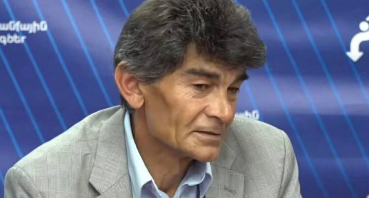 “Qarabağı verən Myasnikyana İrəvanın mərkəzində heykəl qoyduq, Nikola da qoyacaqlar” – Husik Ara “Qarabağı verən Myasnikyana İrəvanın mərkəzində heykəl qoyduq, Nikola da qoyacaqlar” – Husik Ara