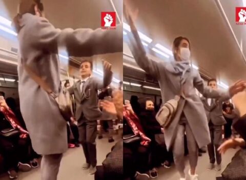 Tehranda metroda gənc qızla yeniyetmə oğlanın rəqsi hamını heyran etdi – VİDEO
