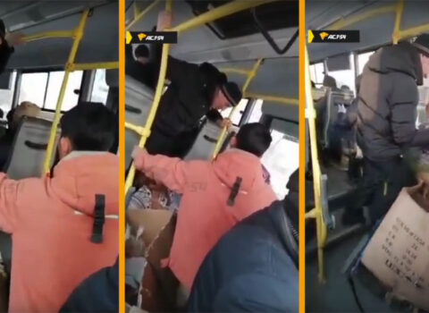 Körpəsinə süd verən ana avtobusdan qovuldu – VİDEO