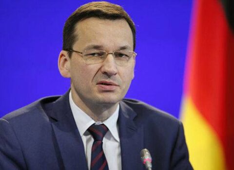 Moravetski: “Alkoqolla narkotiki qarışdırma, Medvedev” – FOTO