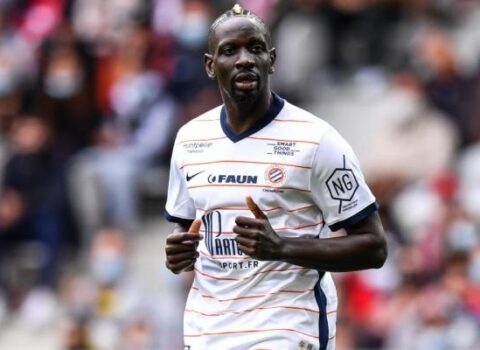 Oruc tutan futbolçu qıcolmadan əvəzləndi