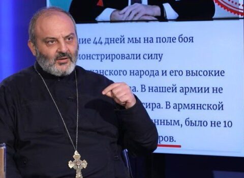 Qalstanyan: “Məni qınamayın, bunlar camaatı ələ salırlar”