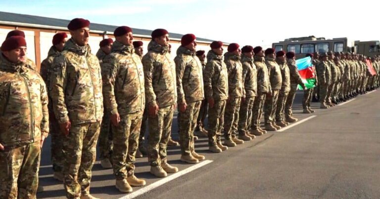 Hərbçilərimiz Türkiyədə keçirilən təlimdə iştirak edəcəklər Hərbçilərimiz Türkiyədə keçirilən təlimdə iştirak edəcəklər