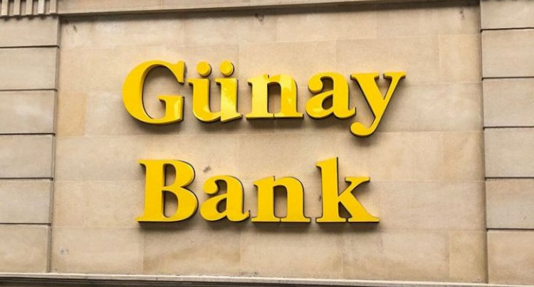“GünayBank”ın əməkdaşlarının maaşları ödənilmir