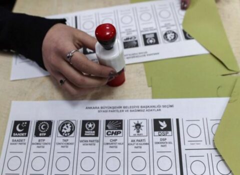 Türkiyədə bu məşhurlar deputat seçilmədi – FOTO