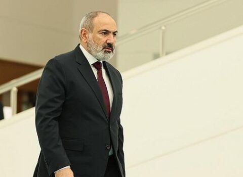 Paşinyan azərbaycanlı jurnalistlərin suallarından yayındı – VİDEO