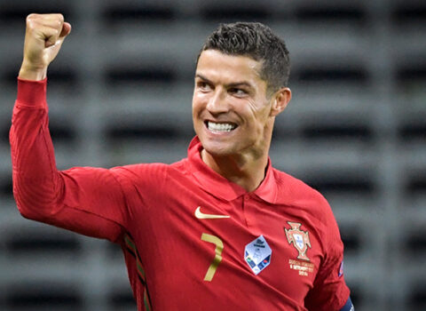 Ronaldo yenidən milliyə dəvət aldı