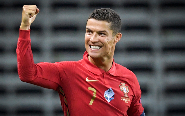 Ronaldo yenidən milliyə dəvət aldı
