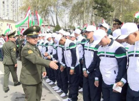 Məsuliyyəti təkcə valideynlər daşımayacaq – Tacikistanda ŞOK QANUN