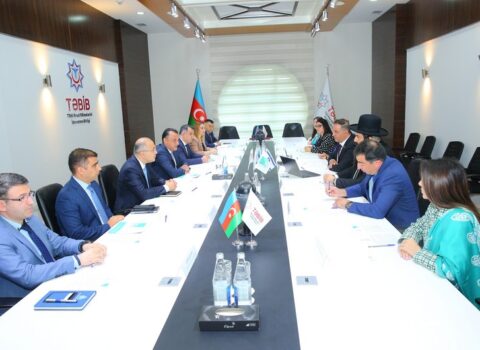 İsrail şirkəti Azərbaycanda zavod tikir, 50 adda tibbi məhsul istehsal edəcək