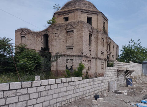 Abidənin yanında qanunsuz tikintinin qarşısı alındı – FOTO