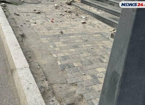 Bakıda bədbəxt hadisə: balkon qızın başına uçdu