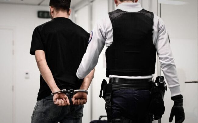 Beynəlxalq axtarışa verilən dörd nəfər Azərbaycana ekstradisiya edildi