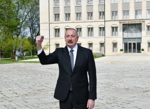Prezident: “Mayın 2-dən bu günə qədər Qarabağ və Şərqi Zəngəzurda 10 kəndin təməli qoyulub”