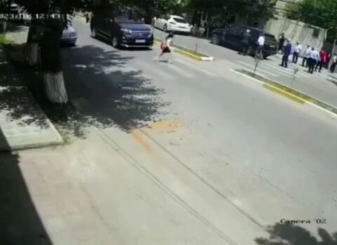 İmişlidə yolu keçən məktəbli qız ölümdən döndü – FOTO/VİDEO