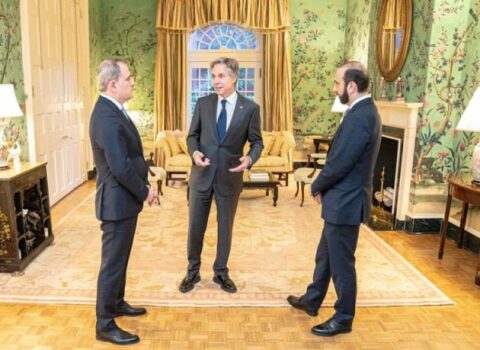 Ermənistan XİN: “Vaşinqton görüşü təxirə salınıb”