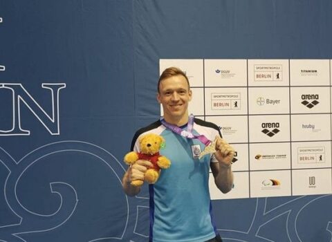Paralimpiyaçımız Almaniyada gümüş medal qazandı