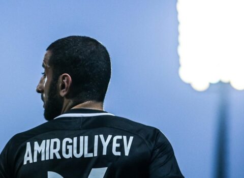 Millimizin sabiq futbolçusu karyerasını BİTİRDİ