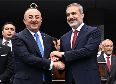 Çavuşoğlu da postunu təhvil verdi – VİDEO