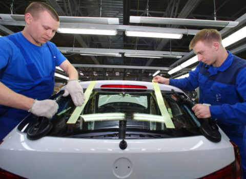 Rusiya BMW-ni əvəzləyən avtomobil istehsal edəcək